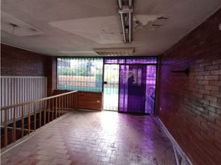 Foto 2 de La Mariscal, Local Comercial en Renta, 120m2, 3 Ambientes