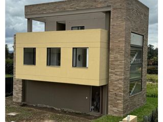 Foto 11 de Casa para estrenar en venta en Chía