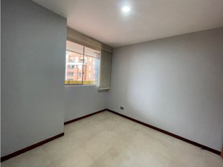 Foto 8 de APARTAMENTO EN ARRIENDO SECTOR CASTROPOL - POBLADO