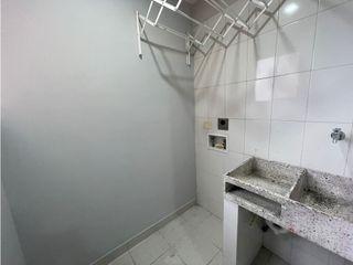 Foto 13 de APARTAMENTO EN ARRIENDO SECTOR CASTROPOL - POBLADO