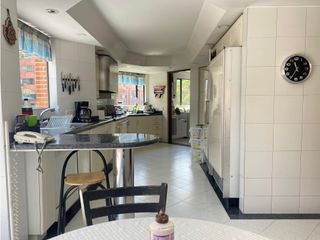 Foto 9 de ROSALES ARRIENDO APTO AMOBLADO O SIN AMOBLAR 360m2 TERRAZA 160m2