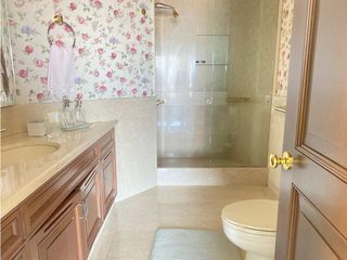 Foto 29 de ROSALES ARRIENDO APTO AMOBLADO O SIN AMOBLAR 360m2 TERRAZA 160m2