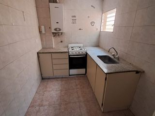 Foto 3 de Departamento en alquiler en Lanus Oeste
