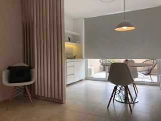 Foto 7 de Lindísimo estudio con balcón en zona Guemes!!