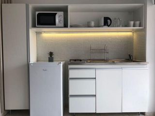 Foto 8 de Lindísimo estudio con balcón en zona Guemes!!