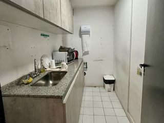 Foto 14 de Oficina en alquiler excelente acceso