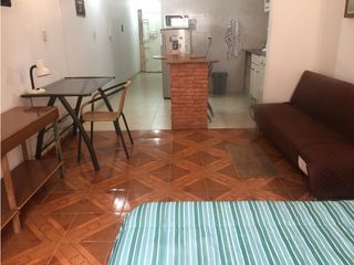 Foto 4 de CASA EN VENTA EN CEDRITOS RENTABLE CON 6 APARTAMENTOS AMOBLADOS