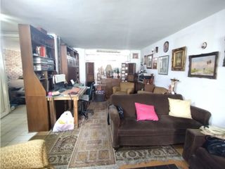 Foto 3 de Casa en venta en La Esmeralda para remodelar