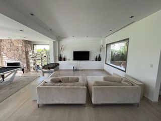 Foto 8 de Casa  en Venta 5 dormitorios en El Golf, Nordelta, Tigre
