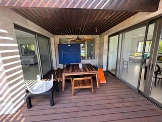 Foto 24 de Casa  en Venta 5 dormitorios en El Golf, Nordelta, Tigre