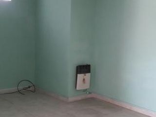 Foto 3 de Departamento 2 ambientes con cochera- Banfield Oeste
