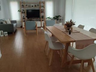 Foto 1 de Casa -  Venta  -  El Canton - Islas - laguna
