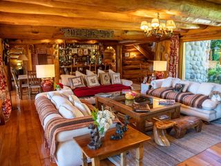 Foto 4 de Casa en  Alquiler temporario en Altos del Chapelco, San Martin de los Andes