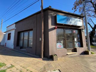 Foto 2 de Local en venta - 2 Ambientes - 2 Baños - 126,15Mts2 - Tandil