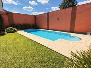 Foto 27 de Importante casa de 4 dormitorios en Av. Belgrano al 4100, Parque V. Centenario, SMT
