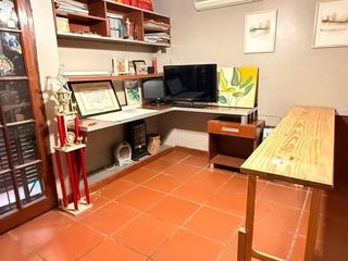 Foto 13 de Importante casa de 4 dormitorios en Av. Belgrano al 4100, Parque V. Centenario, SMT