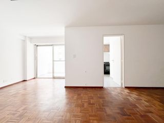 Foto 4 de OPORTUNIDAD!!! 3 DORM. A mtrs. de Cañada y Patio Olmos! - AMPLIO Y LUMINOSO! CON ESCRITURA!