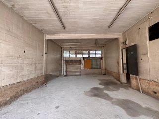 Foto 3 de DEPOSITO  a refaccionar en alquiler -  Villa Crespo -  Mucha Luz - excelente zona