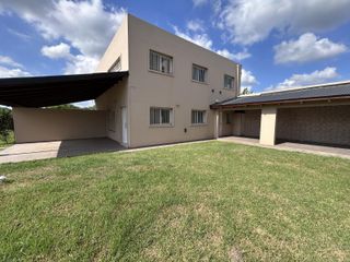 Foto 24 de Venta Casa Funes Barrio Abierto Cantegril 3 dormitorios estrenar amplio jardín