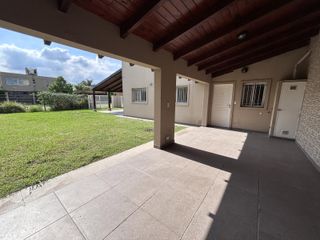Foto 2 de Venta Casa Funes Barrio Abierto Cantegril 3 dormitorios estrenar amplio jardín
