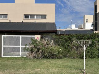 Foto 27 de Venta Casa Funes Barrio Abierto Cantegril 3 dormitorios estrenar amplio jardín
