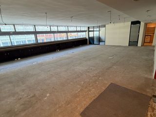 Foto 3 de OFICINA EN ALQUILER SOBRE CARABELAS PISO 8 AL 200 MICROCENTRO BUENOS AIRES