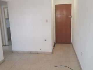 Foto 4 de Departamento en alquiler - 2 Dormitorios 1 Baño - 50 Mts2 - La Plata