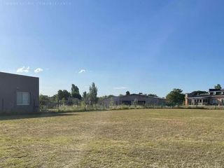 Foto 2 de Venta - Lote en Altos de Manzanares / Pilar Apto Credito