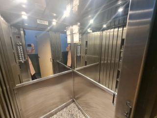 Foto 12 de VENTA - 5 AMBIENTE AL FRENTE C/BALCÓN - COCHERA - SEGURIDAD - RECOLETA