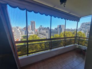 Foto 3 de VENTA - 5 AMBIENTE AL FRENTE C/BALCÓN - COCHERA - SEGURIDAD - RECOLETA