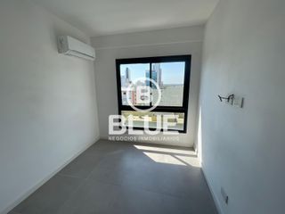 Foto 7 de Departamento Venta Banfield Valentin Vergara al 1500  Frente a la Estacion