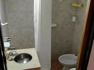 Foto 23 de Casa en venta - 9 Dormitorios 8 Baños - Cocheras - 400Mts2 - Las Toninas