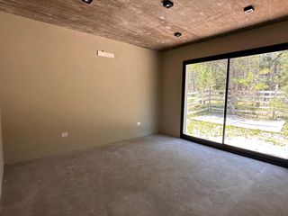 Foto 15 de VENTA, CASA, VILLAROBLES, BARRIO BRINZALES, LOTE AL 400, 4 AMBIENTES