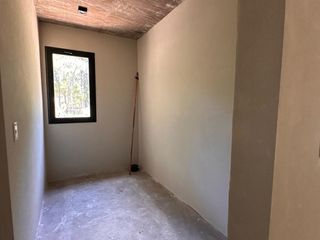 Foto 13 de VENTA, CASA, VILLAROBLES, BARRIO BRINZALES, LOTE AL 400, 4 AMBIENTES