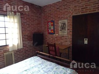 Foto 11 de VENTA | CASA Luminosa con gran Jardin y Pileta | Tronador al 300 Barrio Altavista