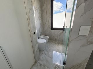 Foto 50 de Casa en  Venta y Alquiler  en Marinas Puertos, Escobar