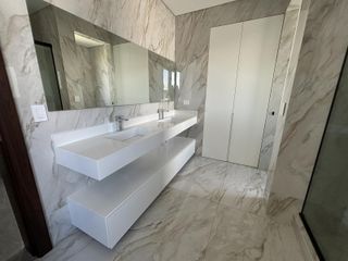 Foto 49 de Casa en  Venta y Alquiler  en Marinas Puertos, Escobar