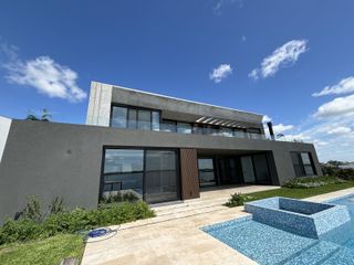 Foto 1 de Casa en  Venta y Alquiler  en Marinas Puertos, Escobar
