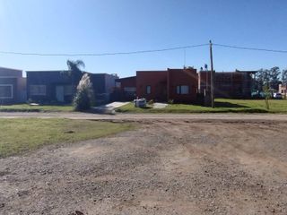 Foto 3 de Terreno en venta - 369mts2 -  Pilar