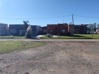Foto 2 de Terreno en venta - 369mts2 -  Pilar