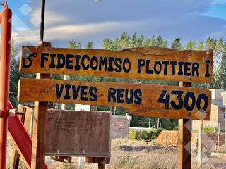 Foto 1 de Terreno en barrio Fideicomiso I de Plottier