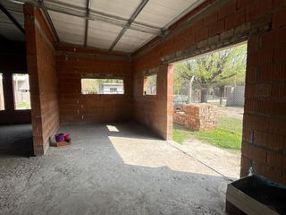 Foto 4 de TERRENO CON CASA A TERMINAR