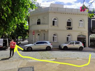 Foto 1 de ALQUILER  CASA AMOBLADO - Barrancas RECICLADA respetando lo clasico - MALASIA Y GOROSTIAGA