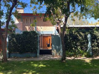 Foto 1 de Casa en venta, Jardines Del Rey