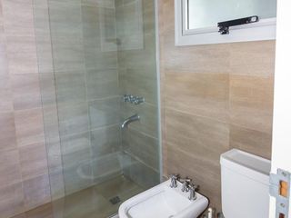 Foto 30 de VENTA, CASA, COSTA ESMERALDA, BARRIO GOLF, LOTE  AL 100