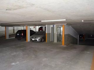 Foto 1 de Cochera en venta - 15Mts2 - Quilmes
