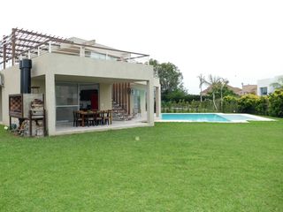 Foto 39 de ALQUILER CASA ESCOBAR: 4 DORM. C/MUEBLES - PISCINA - HARAS ATARDECER