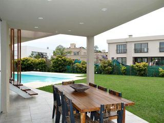 Foto 5 de ALQUILER CASA ESCOBAR: 4 DORM. C/MUEBLES - PISCINA - HARAS ATARDECER