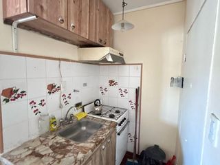 Foto 4 de MONOAMBIENTE - TODO LUZ - MUY BAJAS EXPENSAS - SEG 24HS - INCLAN Y AV LA PLATA