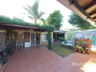 Foto 15 de Casa en  esquina desarrollada en PB